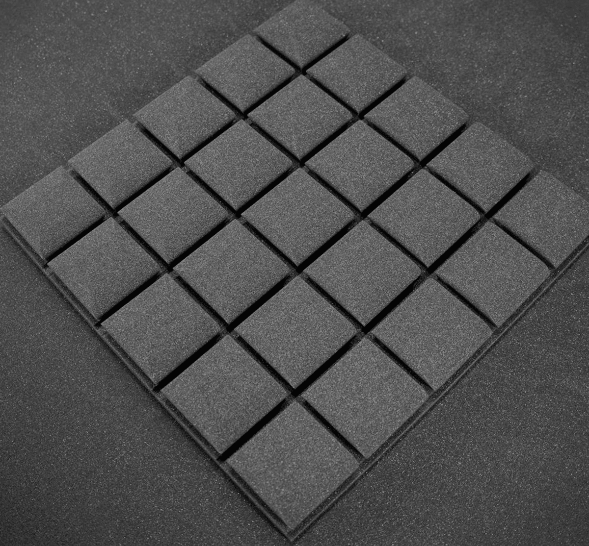 placa acústica gomos chanfrada 50x50cm e 30x30cm